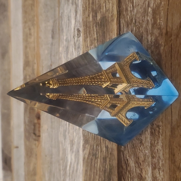Eifel Tower paperweight - Picture 6 of 6